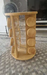 جا ادویه ای ۱۶ خانه