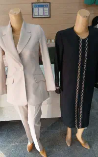وسایل مغازه مانکن،میز،رگال تیله ای،آینه