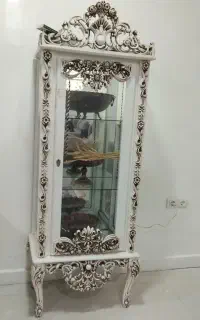 بوفه سفید در حد نو