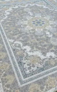 ۲ عدد فرش ۱۲۰۰شانه بزرگمهر کاشان