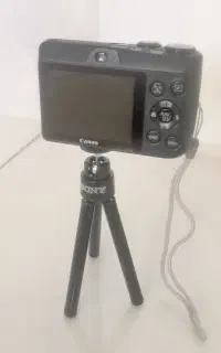 دوربین کنون