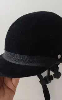 کلاه سوار کاری