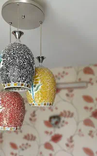 لوستر سه حبابه به همراه دیواری