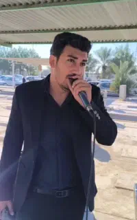 خواننده و مداح مراسمات خاکسپاری و چهلم