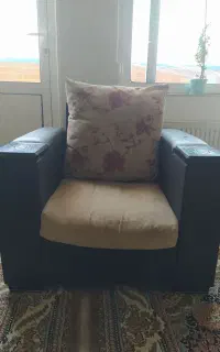مبلمان راحتی چرم و پارچه