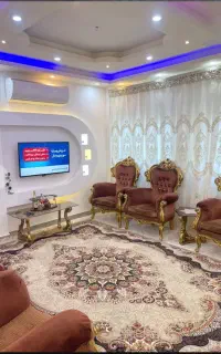 واحد(مهراز)۸۵متری نوساز(دربستی)روبه رواستخرلاهیجان
