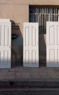 درب چوبی دست دوم
