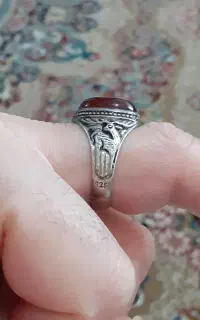 انگشتر نقره و سنگ عقیق