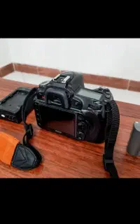 دوربین نیکون D90