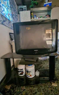 تلویزیون سامسونگ (مدل CRT صفحه تخت)