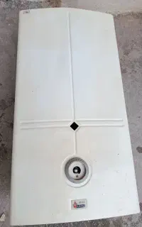 آبگرمکن دیواری بوتان 3215