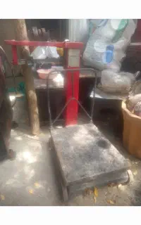 باسکول غفان قدیم محصول اتحاد اصلا پاره سنگ ندارد