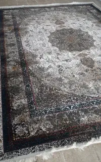 کرمان اومدی یه سرب انبارما بزن پشیمون نمیشی/فرش/
