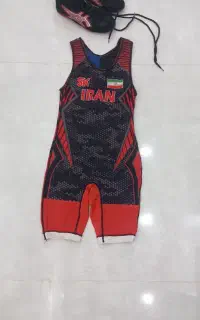 کفش و دوبنده کشتی