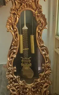 ساعت ایستاده چوبی دقیق وزیبا