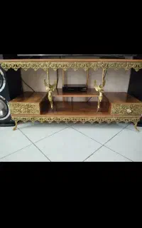 میز تلویزیون برنز