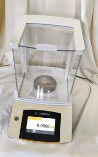 ترازو 0.0000gr آلمان سارتریوس آزمایشگاهی آزمایشگاه