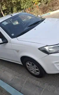 ساینا اپشنال 1400بدون رنگ در حد صفر