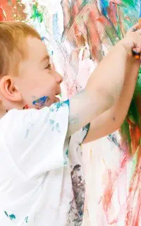 نگهداری و آموزش به نوزادان