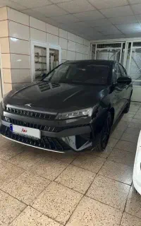 J7 مدل ۱۴۰۴ مشابه صفر