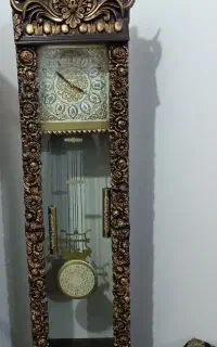 ساعتت وبوفه