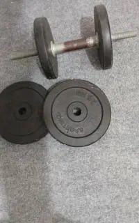 4صفحه دمبل دو تا 2/5 کیلو دوتا 1/5 کیلو