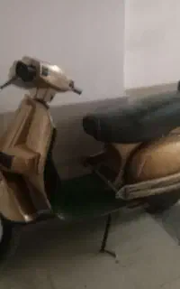 موتور هندی باجاج