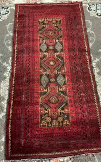قالیچه دستباف پشمی قدیمی