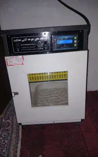دستگاه جوجه کشی
