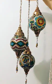 لوستر شیشه ای و چوبی