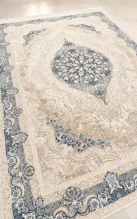 فرش ماشینی ۱۰۰۰ شانه در حد نو