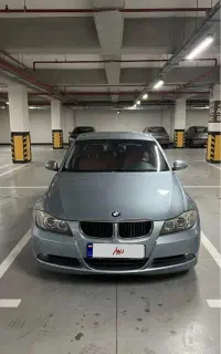 بی ام و  320i E90 استثنائی