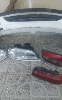 تعدادی لوازم ماشین