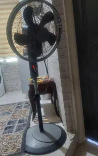 پنکه پایه دار