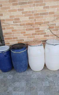 ۲عدد۱۴۰و۲عدد۱۲۰ لیتری. دونه ای ۷۵۰