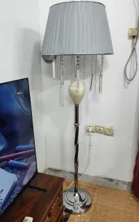 آباژور پایه بلند