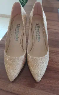 کفش مجلسی پاشنه دار