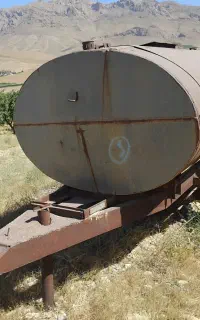 تانک آبرسانی ۶۰۰۰ لیتری با شاسی چرخ دار