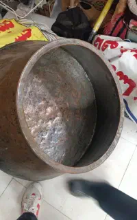 دیگ مسی قدیمی