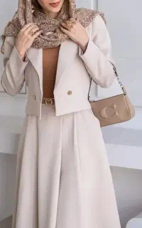 استخدام مدل خانم