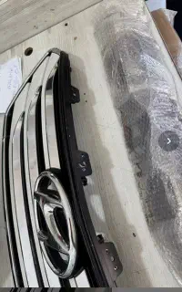 جلوپنجره ای اصلی سانتافه
