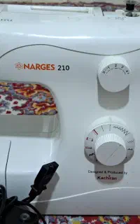 چرخ خیاطی کاچیران مدل نرگس ۲۱۰