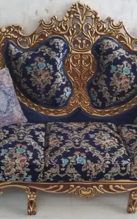فروش فوری فرش و مبل سلطنتی ست