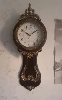 ساعت دیواری