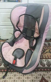 صندلی ماشین کودک