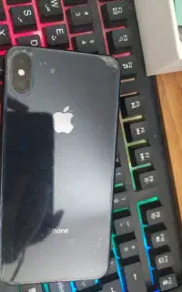 ایفون xs max