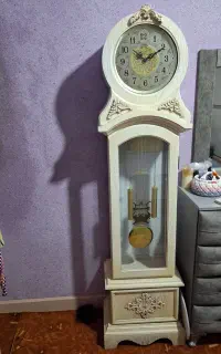 ساعت ایستاده