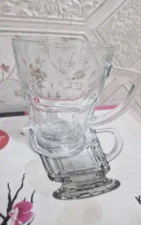 لیوان دسته دار پایه دار ساچی