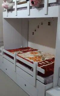 تخت دو طبقه