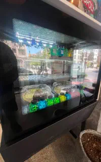 یخچال شو کیک ایستاده